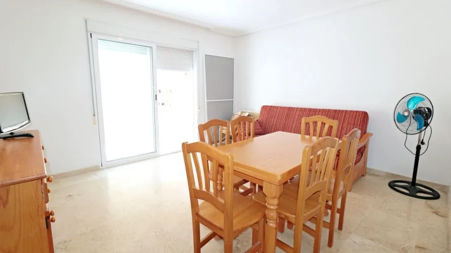 Apartamento de 2 dormitorios en Torrevieja, Spain No. 3056 № 1