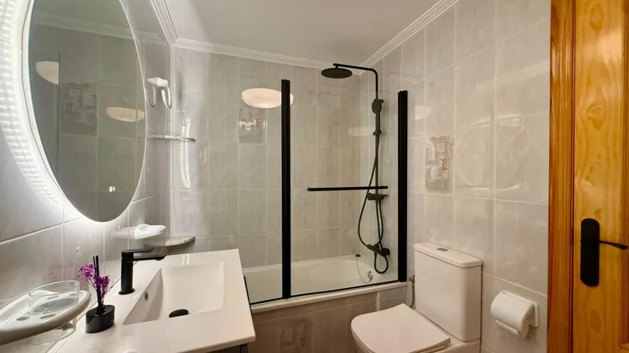 Apartamento de 2 dormitorios en Torrevieja, Spain No. 2944 № 14