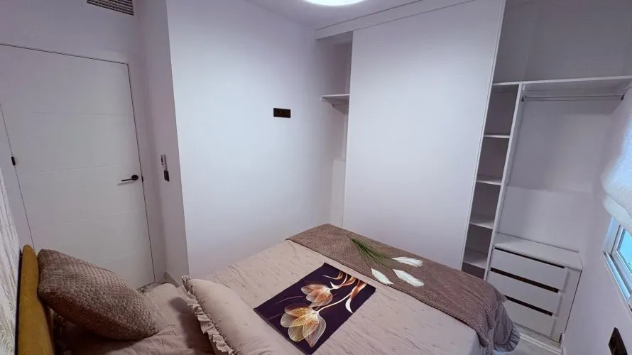 Apartamento de 1 dormitorio en Torrevieja, Spain No. 2978 № 4