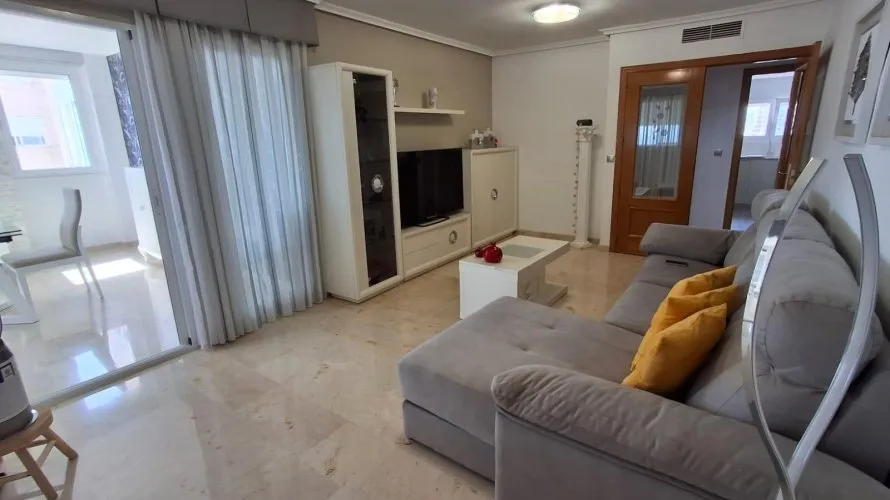 Apartamento de 136m² en Benidorm, Spain No. 3000 № 2