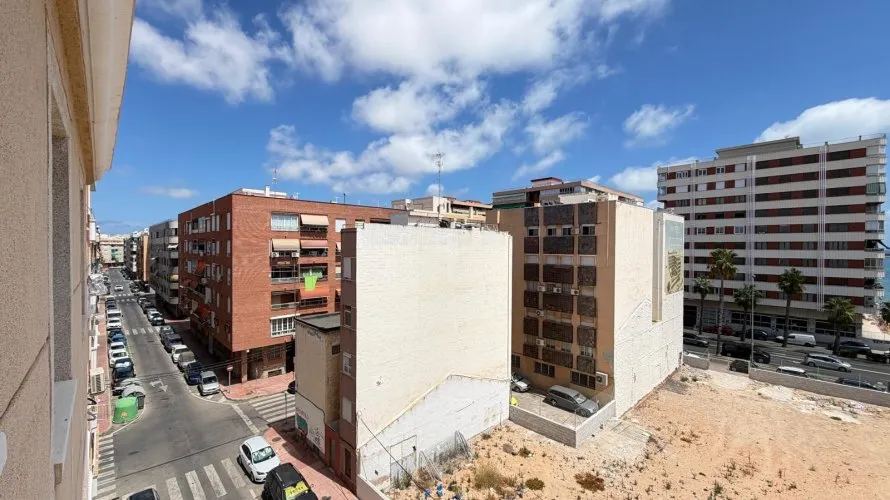 Apartamento de 2 dormitorios en Torrevieja, Spain No. 2973 № 8