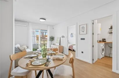 Apartamento de 69m² en Torrevieja, Spain No. 2933