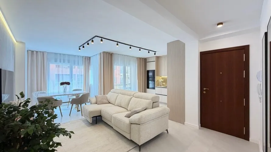 Apartamento de 4 dormitorios en Torrevieja, Spain No. 3046 № 2