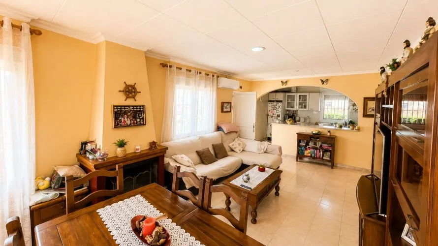 Villa de 200m² en Torrevieja, Spain No. 2964 № 25