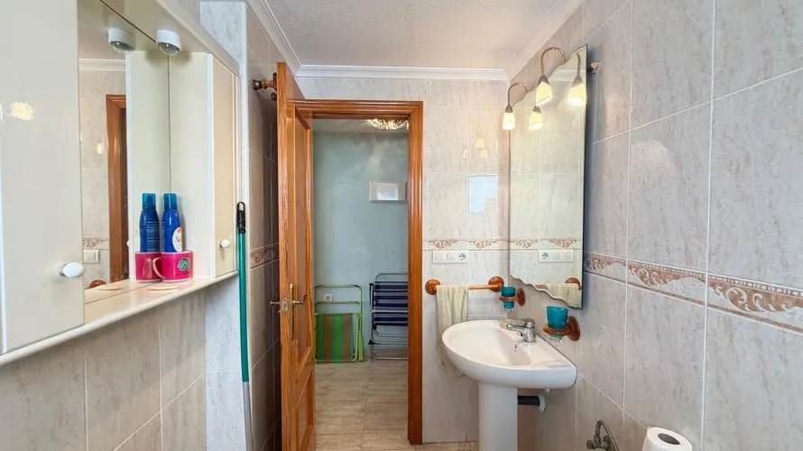 Apartamento de 2 dormitorios en Torrevieja, Spain No. 2973 № 25
