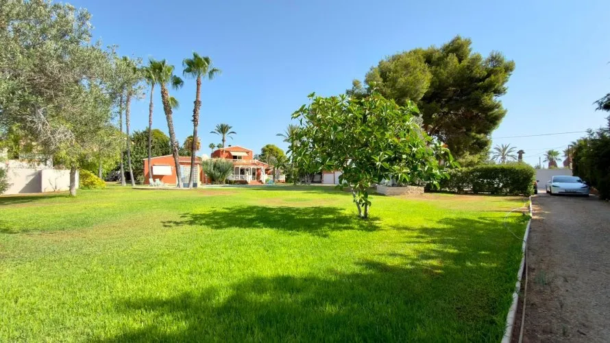 Villa de 5 dormitorios en Benidorm, Spain No. 3011 № 8