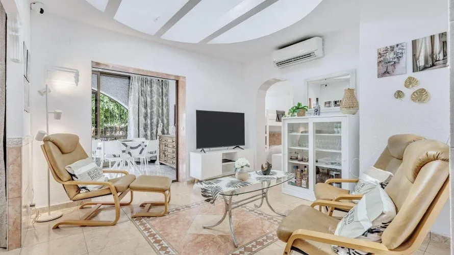 Сasa de 42m² en Alicante, Spain No. 3025 № 4