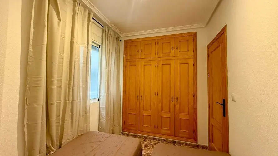 Apartamento de 2 dormitorios en Torrevieja, Spain No. 2944 № 7