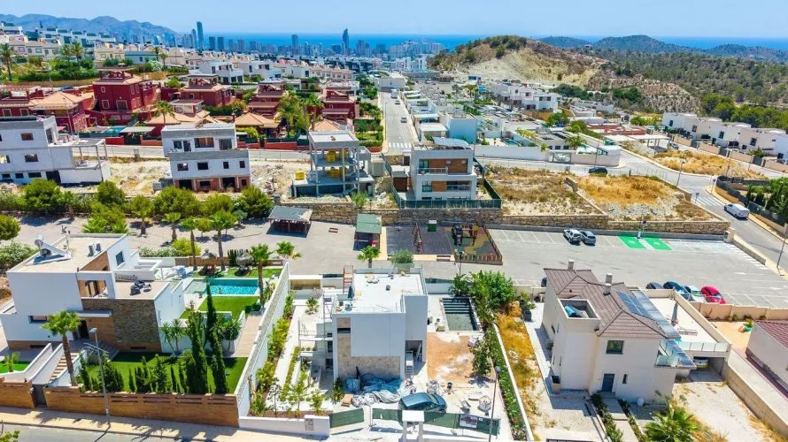Villa de 4 dormitorios en Finestrat, Spain No. 2983 № 5