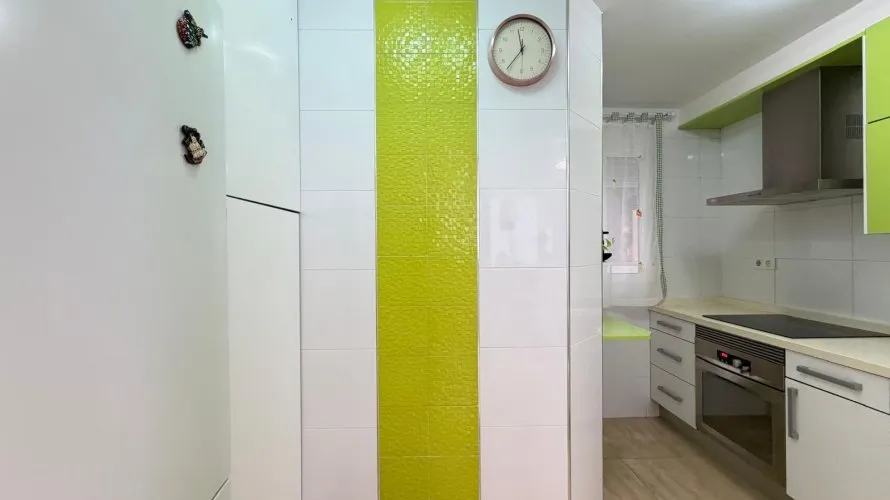 Apartamento de 2 dormitorios en Torrevieja, Spain No. 3183 № 4
