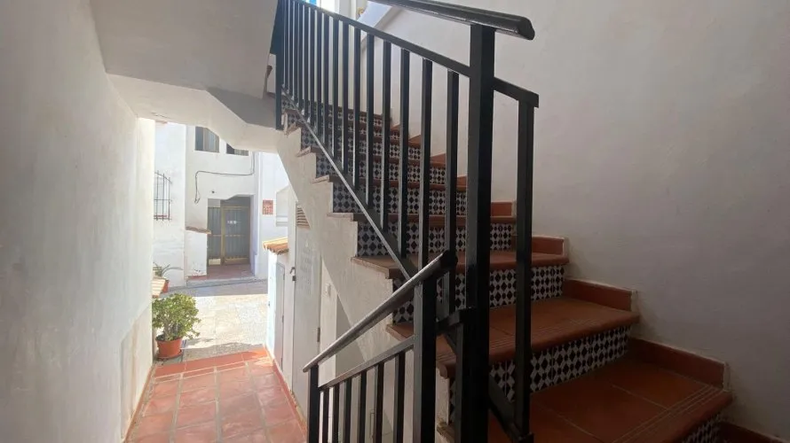 Apartamento de 3 dormitorios en Torrevieja, Spain No. 3140 № 2