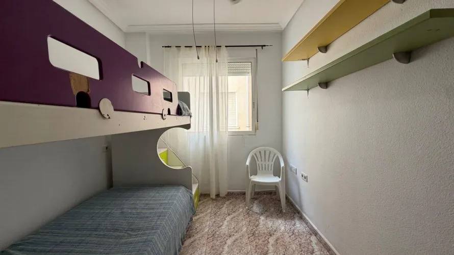 Apartamento de 2 dormitorios en Torrevieja, Spain No. 3194 № 1