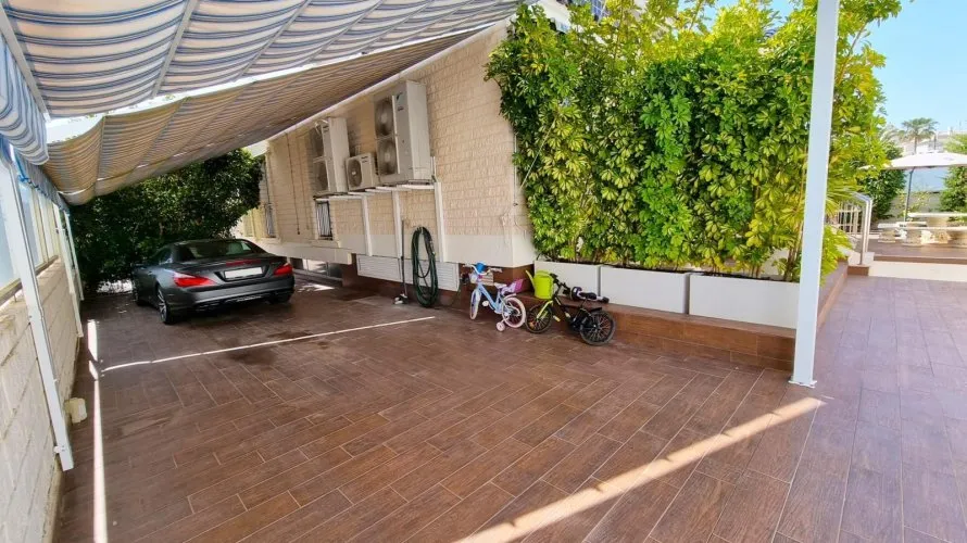 Apartamento de 670m² en Torrevieja, Spain No. 3102 № 2