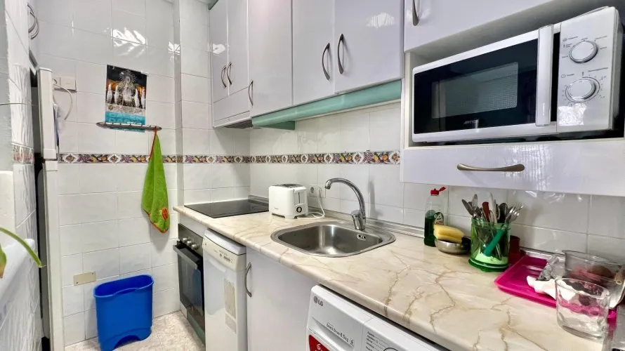 Apartamento de 1 dormitorio en Torrevieja, Spain No. 3211 № 8