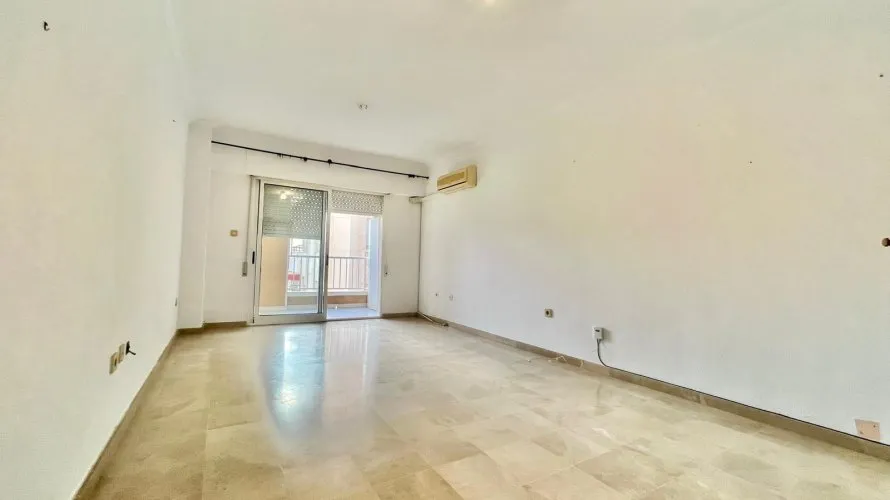 Apartamento de 3 dormitorios en Torrevieja, Spain No. 3177 № 23