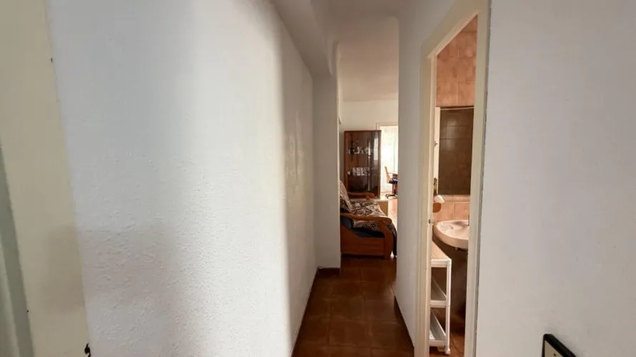 Apartamento de 3 dormitorios en Alicante, Spain No. 3250 № 9