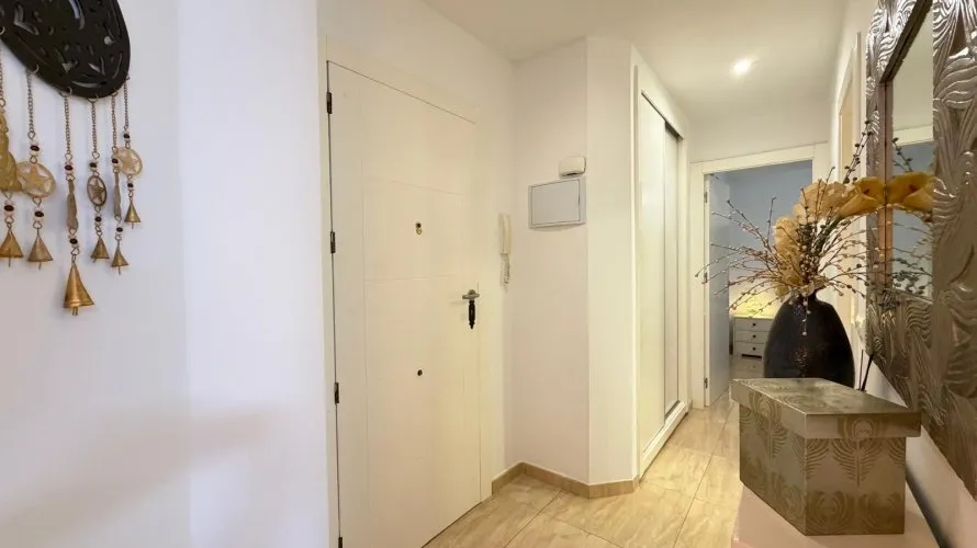 Apartamento de 2 dormitorios en Torrevieja, Spain No. 3183 № 26