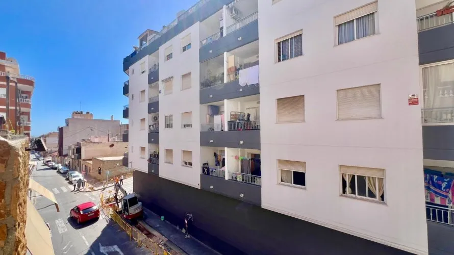 Apartamento de 1 dormitorio en Torrevieja, Spain No. 3193 № 21