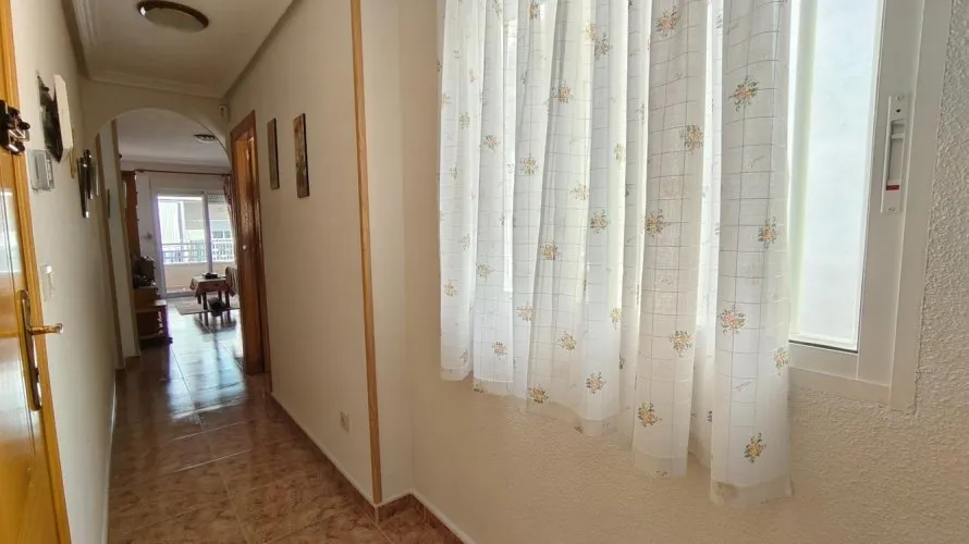Apartamento de 2 dormitorios en Torrevieja, Spain No. 3293 № 12