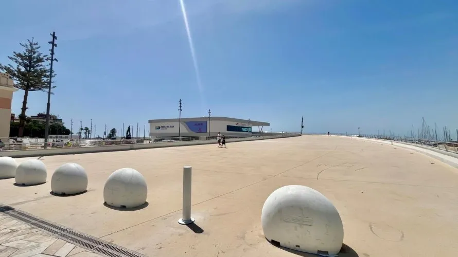 Apartamento de 3 dormitorios en Torrevieja, Spain No. 3177 № 1