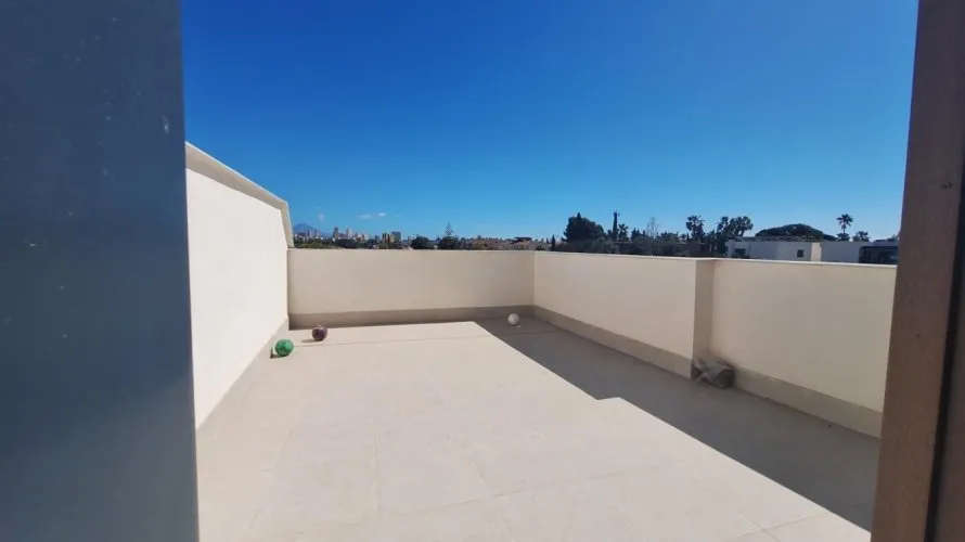 Apartamento de 2 dormitorios en San Juan, Spain No. 3252 № 16