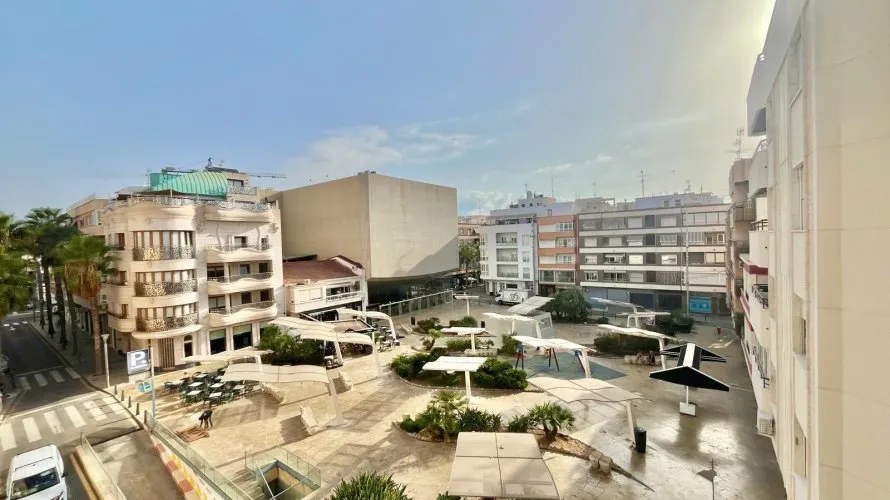 Apartamento de 3 dormitorios en Torrevieja, Spain No. 3177 № 26