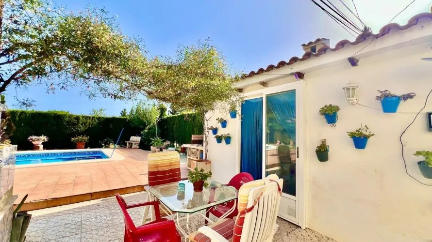 Villa de 3 dormitorios en Daya Vieja, Spain No. 3108 № 5