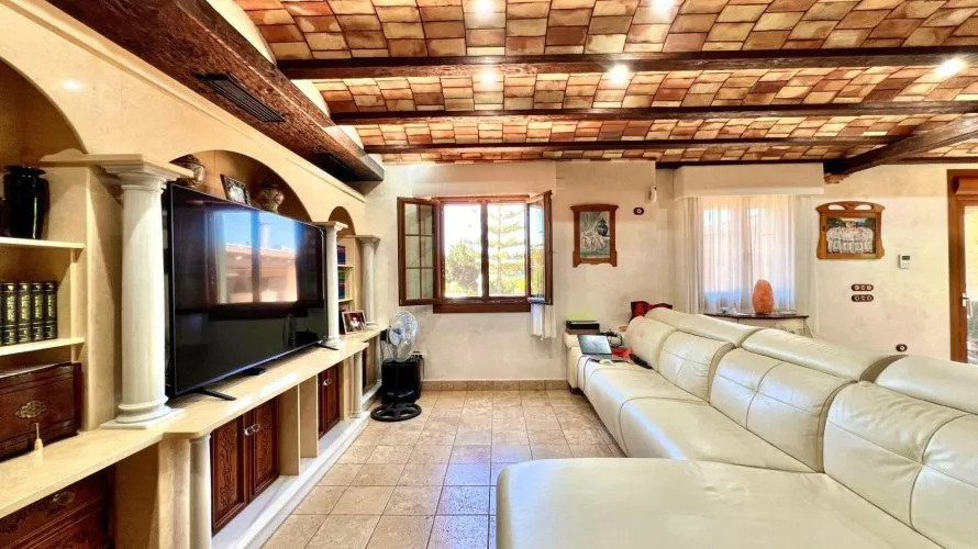 Villa de 4 dormitorios en Almoradí, Spain No. 3209 № 3