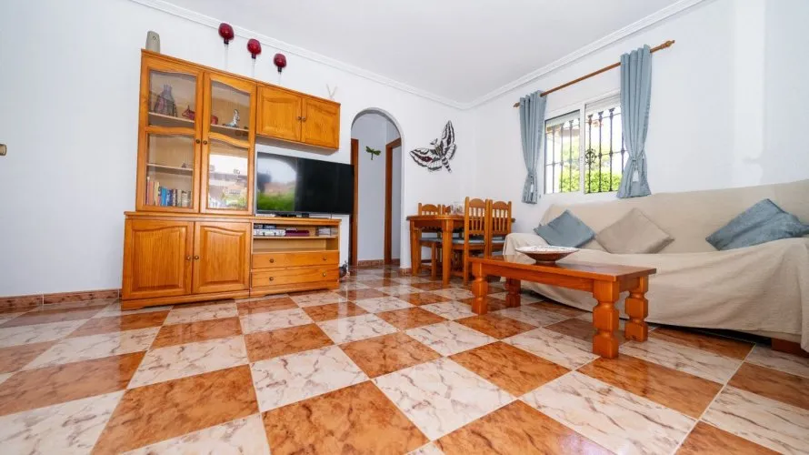 Villa de 96m² en La Zenia, Spain No. 3265 № 15