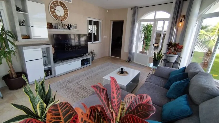 Villa de 186m² en Torrevieja, Spain No. 3083 № 15