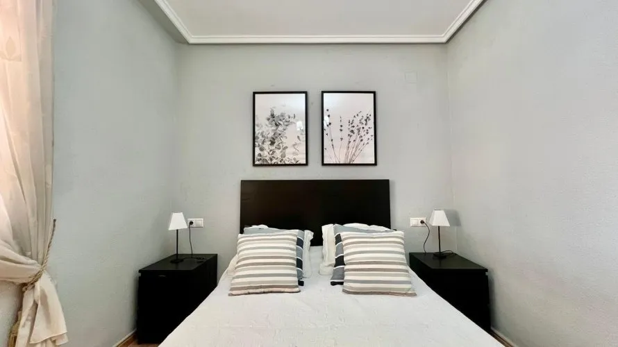 Apartamento de 1 dormitorio en Torrevieja, Spain No. 3210 № 11