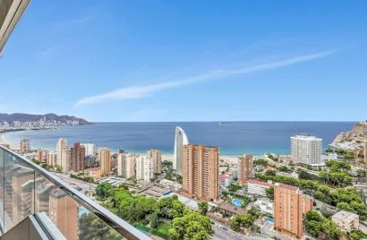Apartamento de 81m² en Benidorm, Spain No. 3244