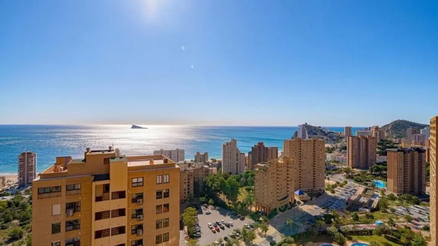 Apartamento de 3 dormitorios en Benidorm, Spain No. 3224 № 19