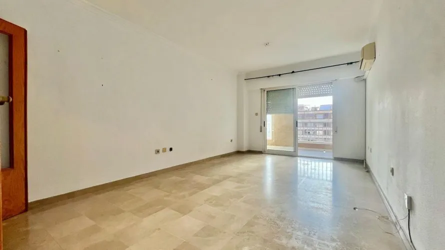 Apartamento de 3 dormitorios en Torrevieja, Spain No. 3177 № 22