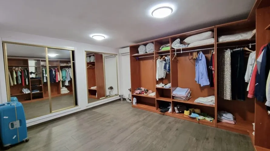 Apartamento de 670m² en Torrevieja, Spain No. 3102 № 8