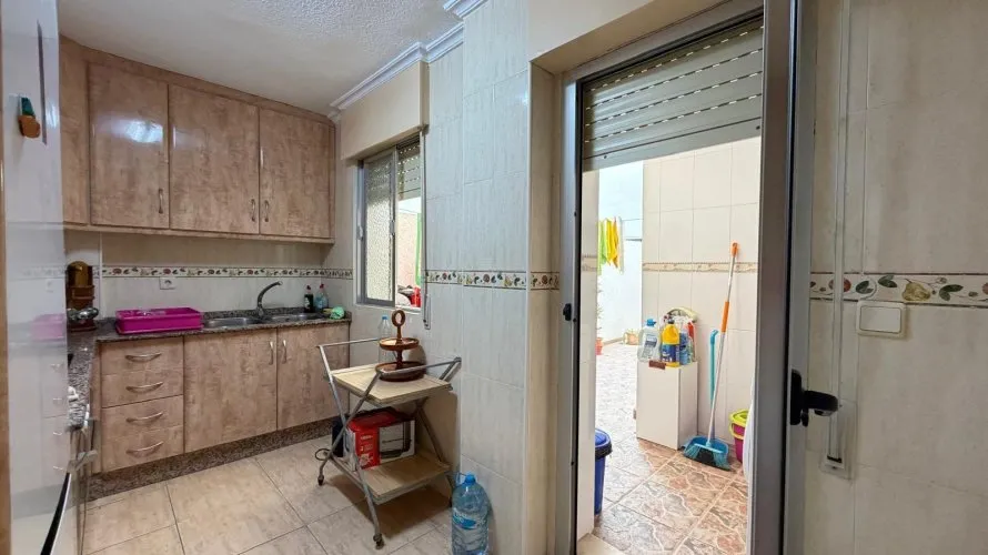 Apartamento de 3 dormitorios en Torrevieja, Spain No. 3202 № 24