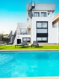 Villa de 6 dormitorios en Algorfa, Spain No. 3272