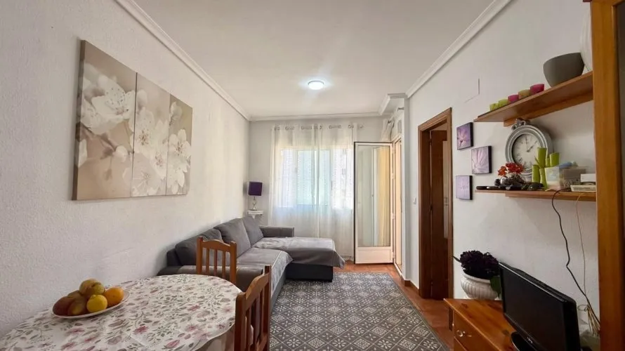 Apartamento de 1 dormitorio en Torrevieja, Spain No. 3289 № 21