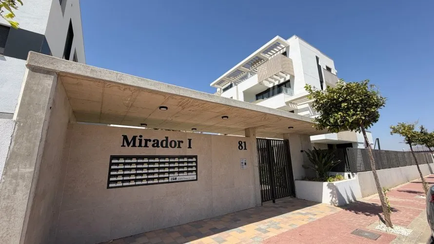 Apartamento de 2 dormitorios en Los Alcázares, Spain No. 3174 № 13