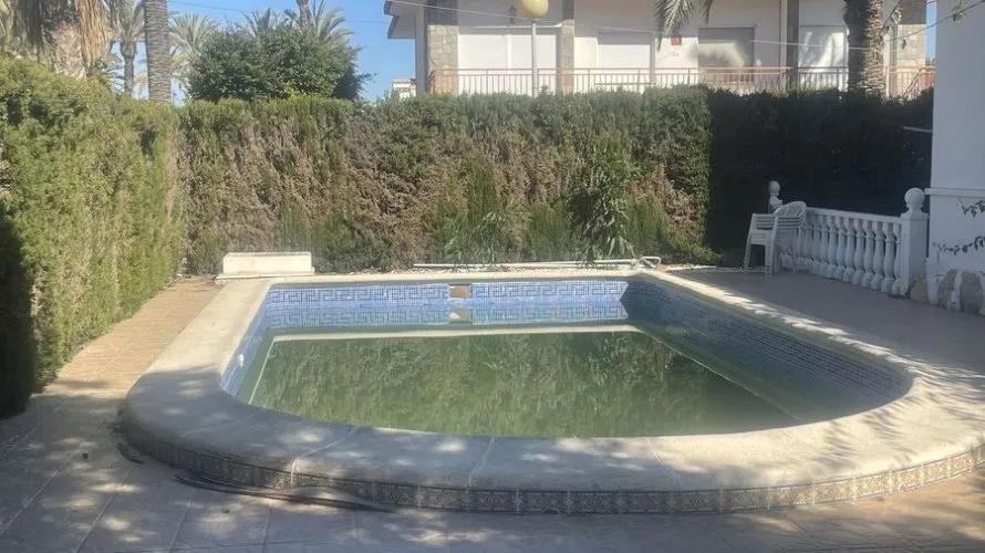 Villa de 180m² en Cabo Roig, Spain No. 3138 № 22