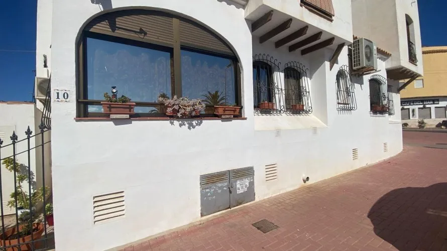 Apartamento de 3 dormitorios en Torrevieja, Spain No. 3140 № 21