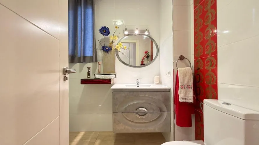 Apartamento de 2 dormitorios en Torrevieja, Spain No. 3183 № 24