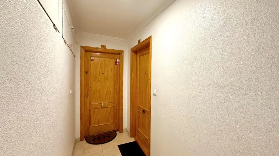 Apartamento de 1 dormitorio en Torrevieja, Spain No. 3127 № 8