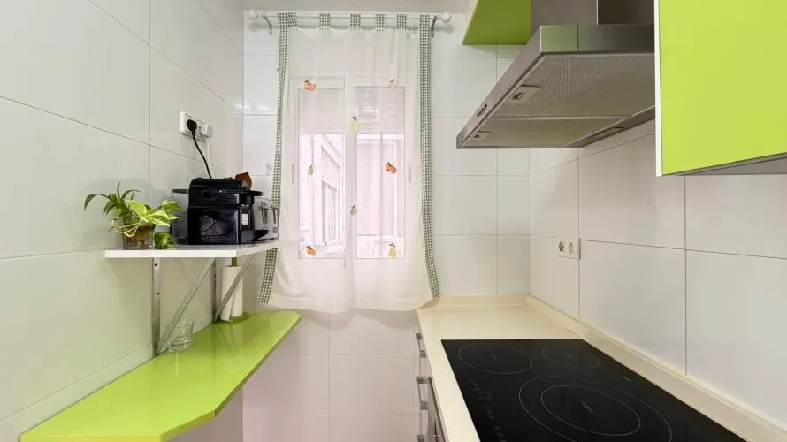 Apartamento de 2 dormitorios en Torrevieja, Spain No. 3183