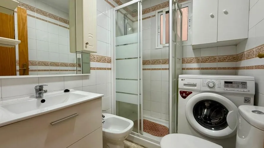 Apartamento de 2 dormitorios en Torrevieja, Spain No. 3205 № 5