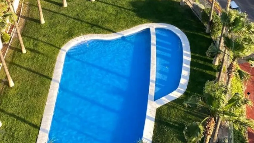 Apartamento de 2 dormitorios en Benidorm, Spain No. 3274 № 26