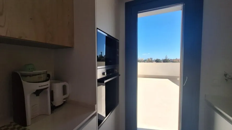 Apartamento de 2 dormitorios en San Juan, Spain No. 3252 № 9