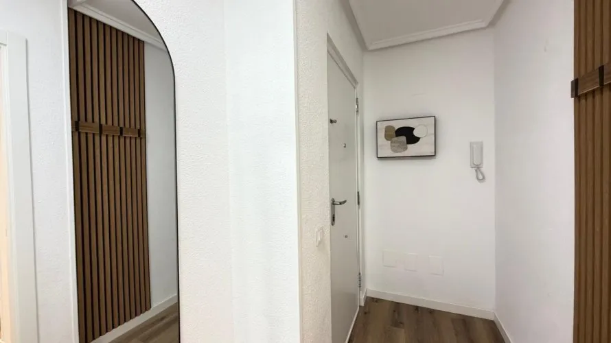 Apartamento de 3 dormitorios en Torrevieja, Spain No. 3295 № 26