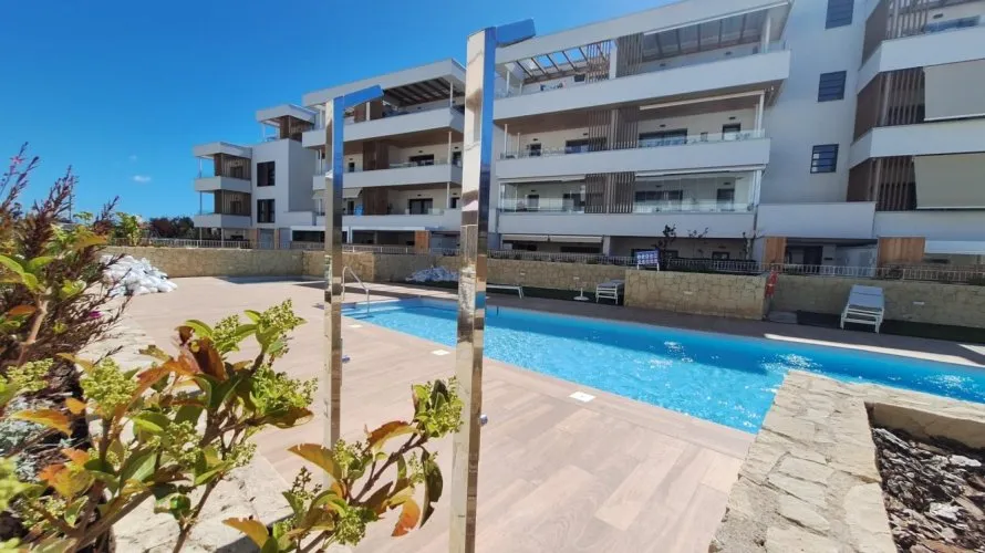 Apartamento de 2 dormitorios en San Juan, Spain No. 3252 № 3