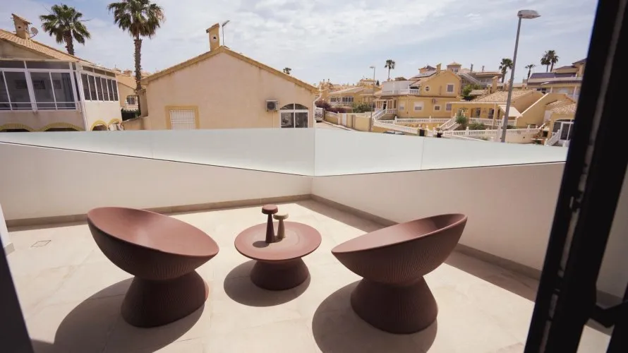 Villa de 3 chambres à La Florida, Spain No. 560 № 23